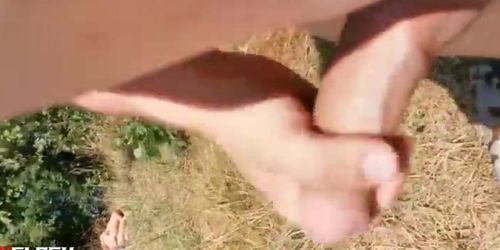 flash for hot milfs pussy