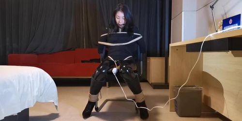 DM Chairtie Orgasm Part