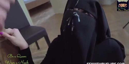 Muslims Cum Shots - Cum on her niqab - Tnaflix.com