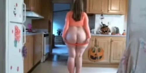 Mature BBW and her pumpkin ass