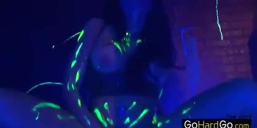 Audrey Bitoni ass looks like Cthulhu under UV lights