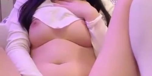 Vietnamese girls masturbate