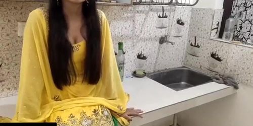 Hot Bhabhi Masturbation in Kitchen
