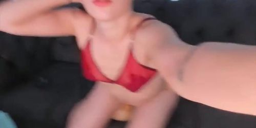 Chaturbate Lesbian babes playing with their straps on camera (Strap On)