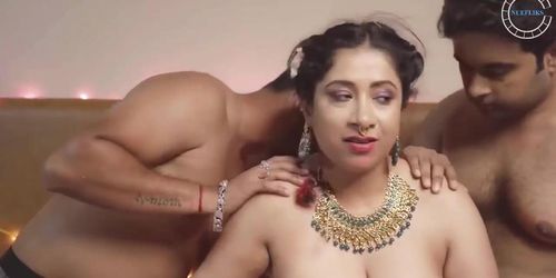 Desi model threesome with ugly guys