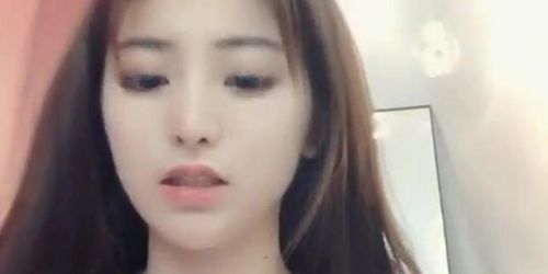Webcam asian girl