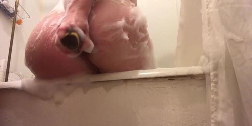 hot girl pawg bath toy ass