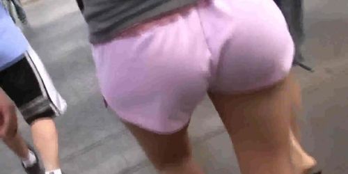 Candid ass Adolescente en short rosado