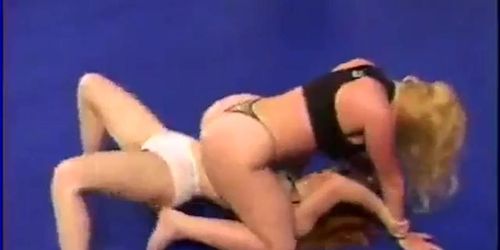 Chantel lace vs Venus Delight (Jenna Lynn) - Tnaflix.com