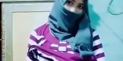 Hijab_Lacur_HOT_Tobrut