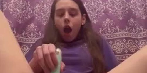 Skinny Teen Orgasm With The ,"Stupid Face" Lol