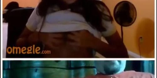 Omegle-Indian Teen Flashes makes huge cumshot