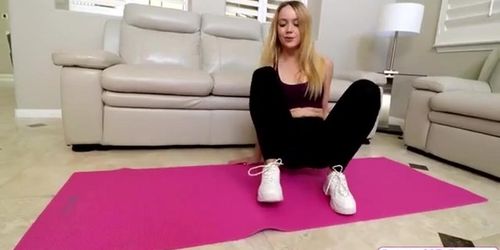 Lucky guy tastes tight pussy of fitness instructor