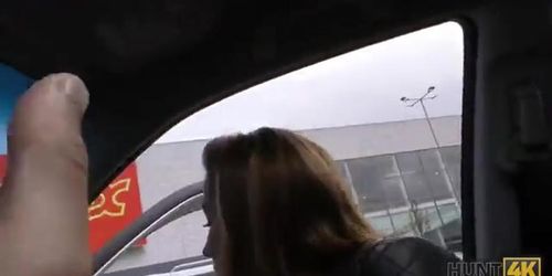 Man Takes Money And Allows Driver To Hook Up With Girlfriend