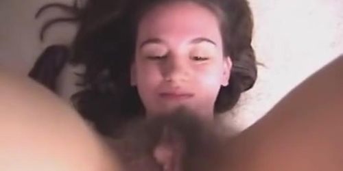 Amateur Young Teen Shows Hairy Pussy live on Webcam