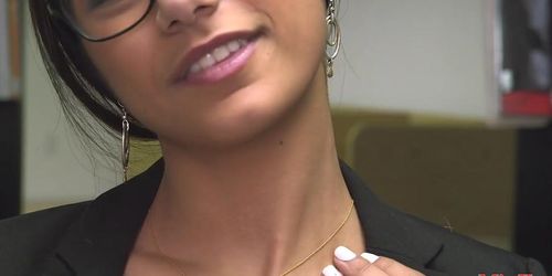 Angelic mia khalifa has some very ideas (Mia Callista)