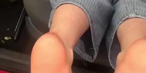 Cum on soles public