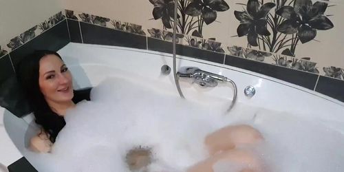 Goddess EkatLi in bubbles - Hyper Sexy Bath