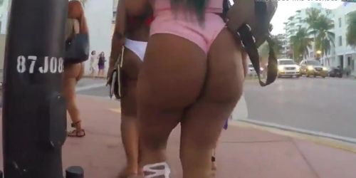 Candid Thick Ebony Booty