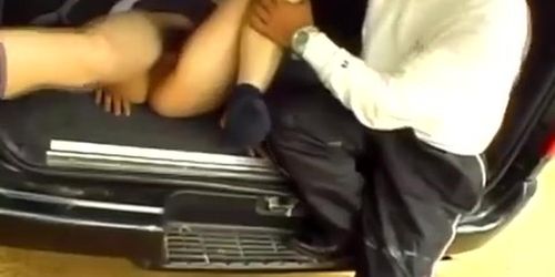 Dormitory carries a sleeping Japanese scholgirl in his trunk