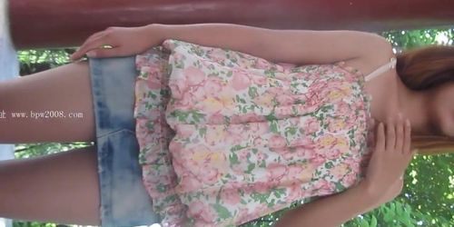 Oudroors porn video – 2013.6.29 msm candid upskirt girl oudroors