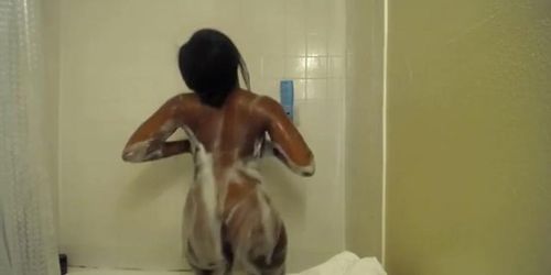 Ebony amateur Sasha takes a hot shower (Very naughty)