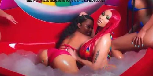 Nicki minaj trollz big boobs and ass montage