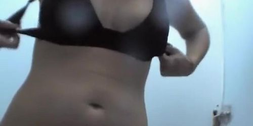 Jeevitha Sex Video Tamil - Changing her clothes for bikini - Tnaflix.com
