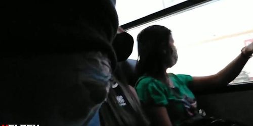 Girls looking ripped jeans bulge in bus - Tnaflix.com