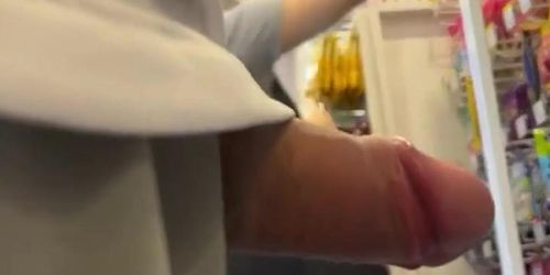Korean Dickflash 01 - Tnaflix.com