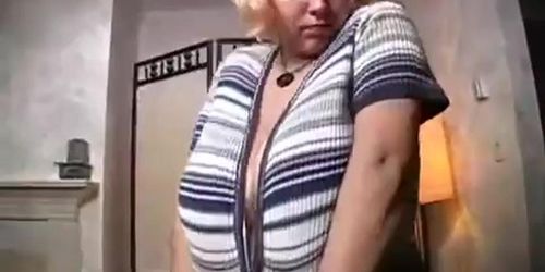 Kiki kakuchi displays her gigantic breasts