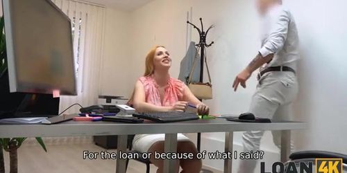 Red-haired Euro cougar copulates with the loan manager