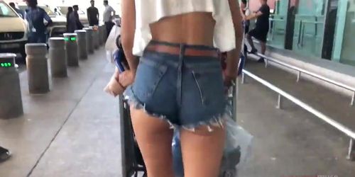 Nipple slips no bra at the airport, Nude Video on