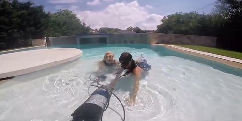 Vodichkina porn video – Vodichkina and Farkas underwater hot lesbians