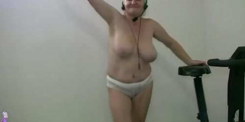 Chubby Grandma does strip in home gym