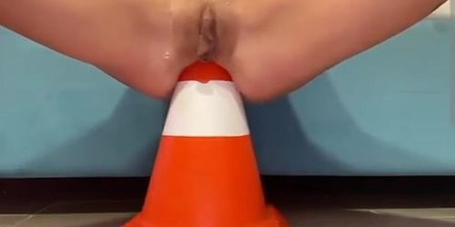 Pussy streching