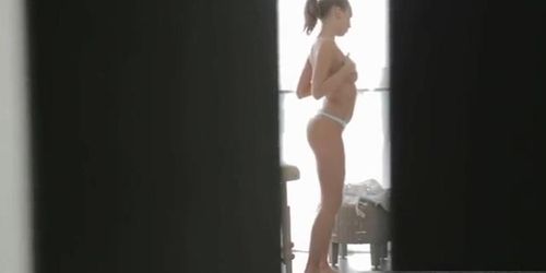 Stunning cutie gets her snatch nailed