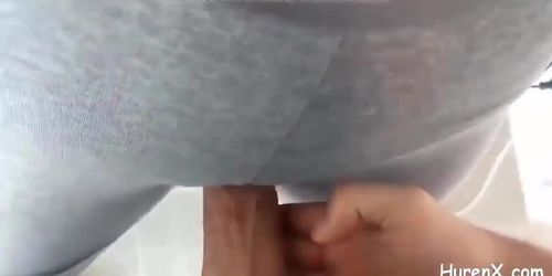 perfekter Hintern in Hose