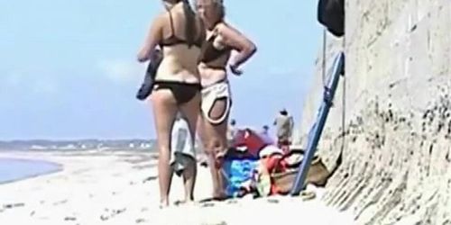 Hidden beach voyeur milf video