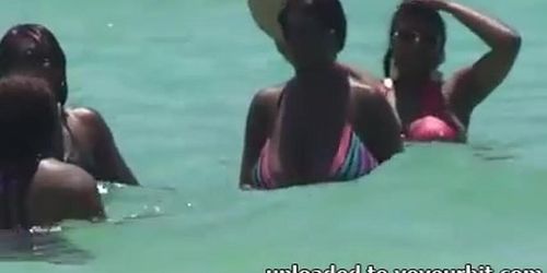 Candid Huge Black Bikini Beach Cleavage