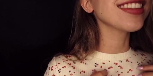 4k up close kissing