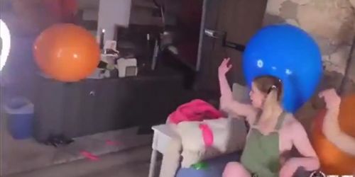 Sunny Lane Balloons (Funny)