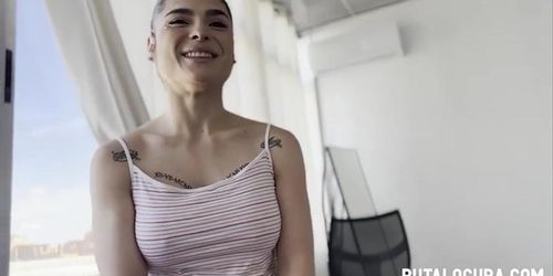 Nadja Hot Morena ardiente