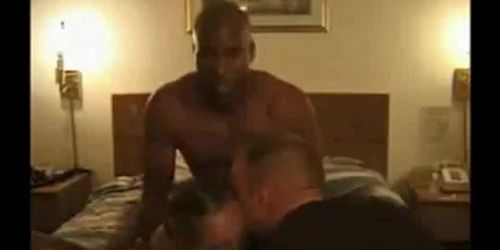Milf anal sex with black guy screaming in pleasure BBC