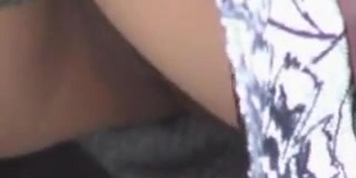 Upskirt no panties 4