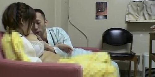 Chubby girl in Japanese hardcore action in hospital