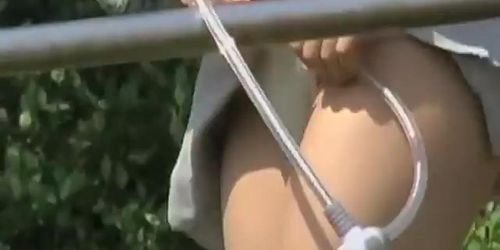 Public sharking video showing an adorable Japanese gal