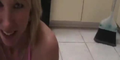 Bikini Mom Sucks Hard Dick (Keri Lynn)