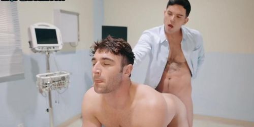INTOGAYSEX - Bottom patient stud bareback banged by doctor in hospital