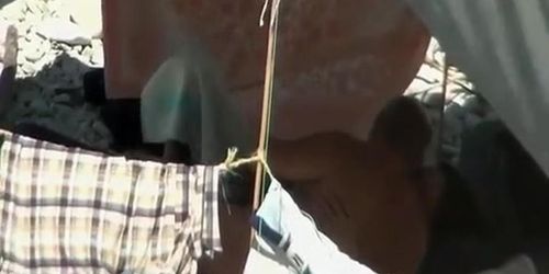 Old man fucking wife in beach tent